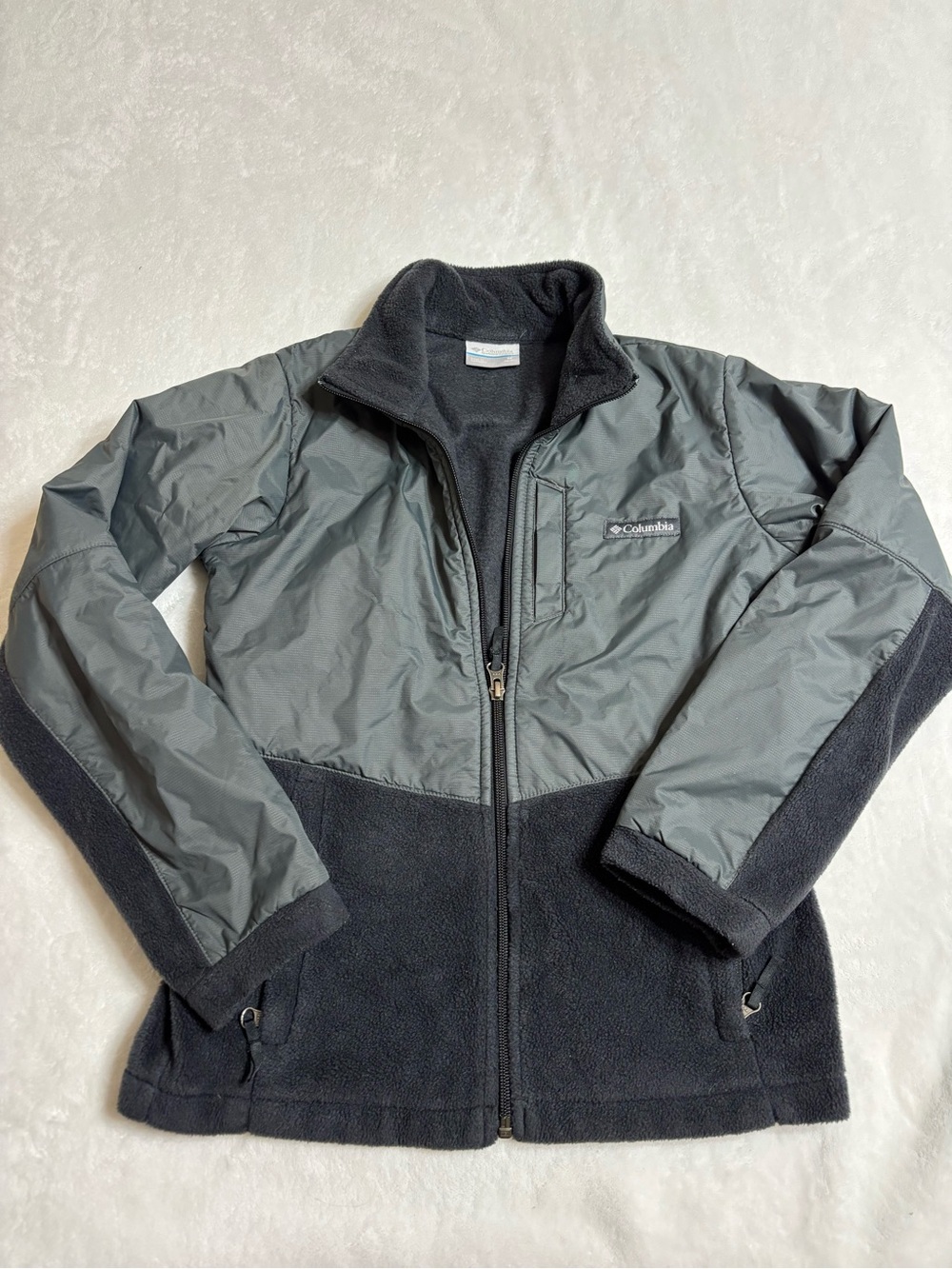 Columbia Boys’s 10/12 Two-Tone Black/Grey Fleece Jacket